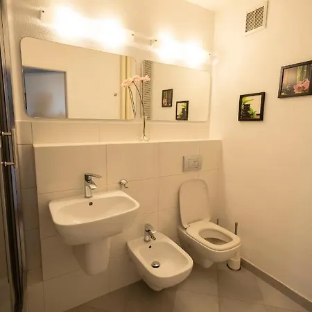 Apartment Przyjazne Mieszkanie W Centrum Warszawy - Ul Smolna *